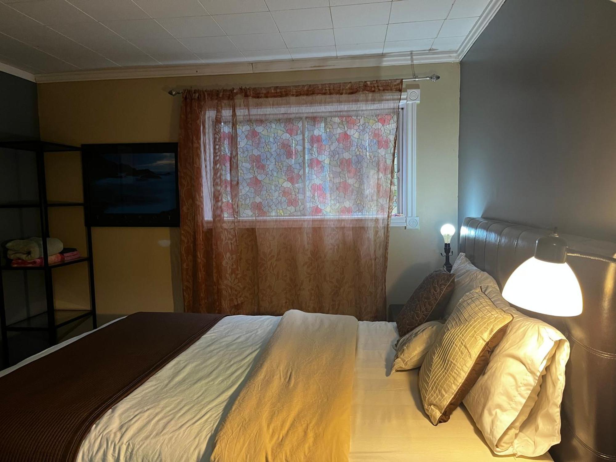 Beautiful Room Close Airport! YYC Exterior foto
