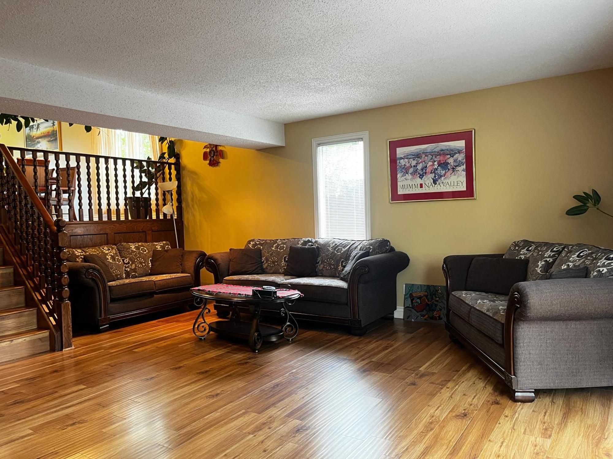 Beautiful Room Close Airport! YYC Exterior foto